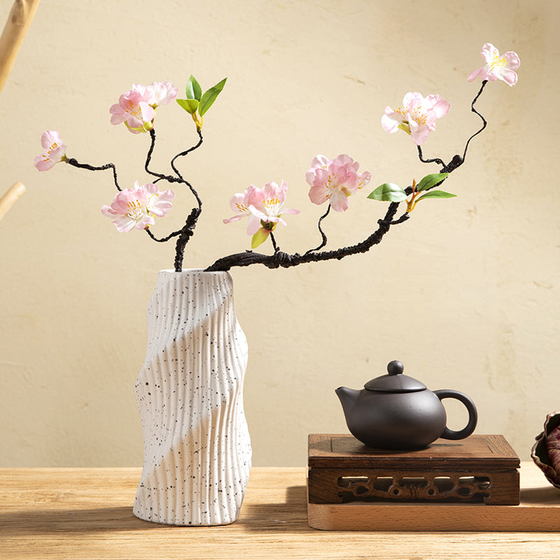 Kunstbloemstuk Kersenbloesem in Inktstipvaas - 17.5"