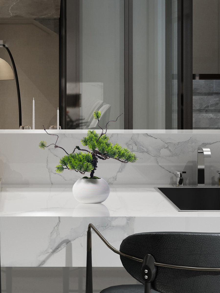 Albero di pino finto in vaso di ceramica bianca - 12.6"