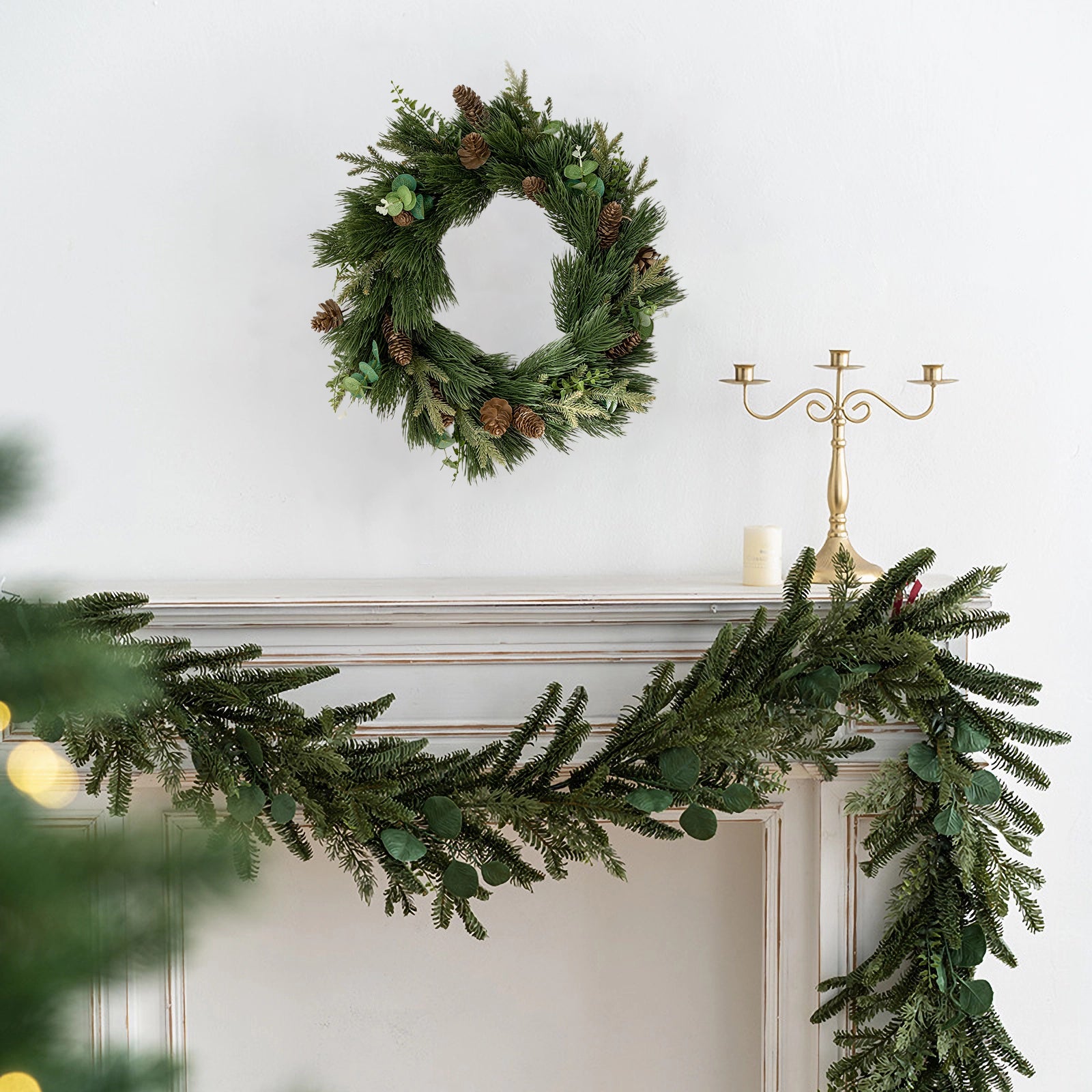 Real Touch Kunstmatige Kerstdennenappelkrans - 20&