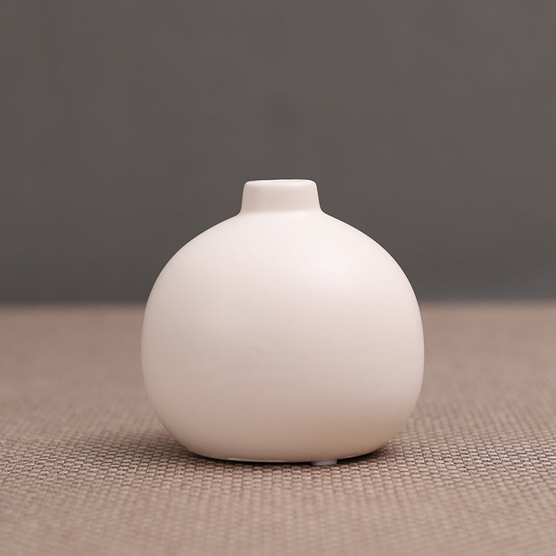 Small round ceramic vase - 3.9"