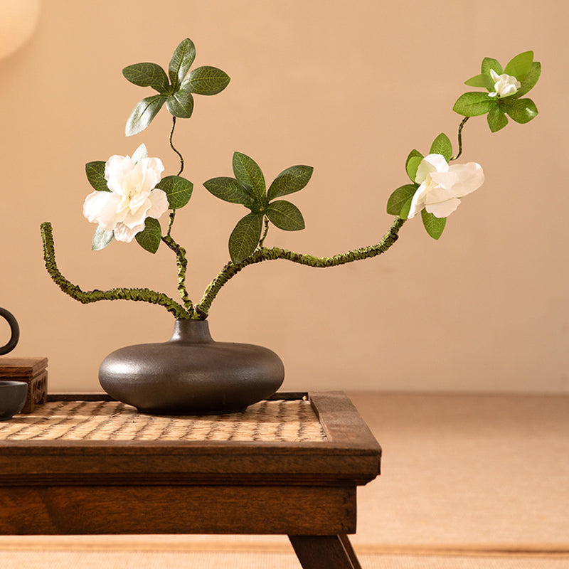 Azalea zijden bloemstuk in matglazen vaas - 11.8"