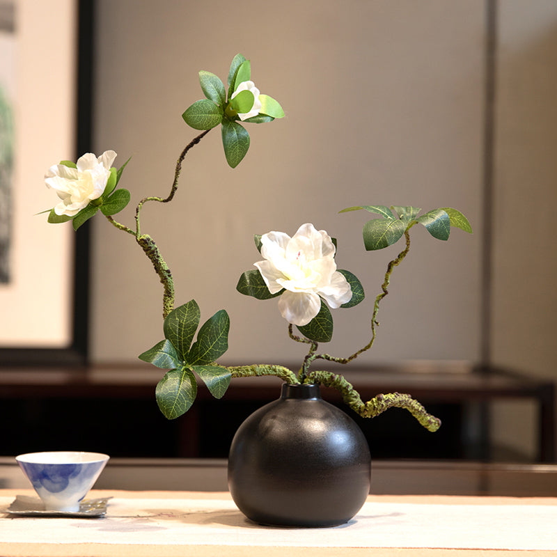 Azalea kunstbloemstuk in kleine zwarte ovale vaas - 12.5"