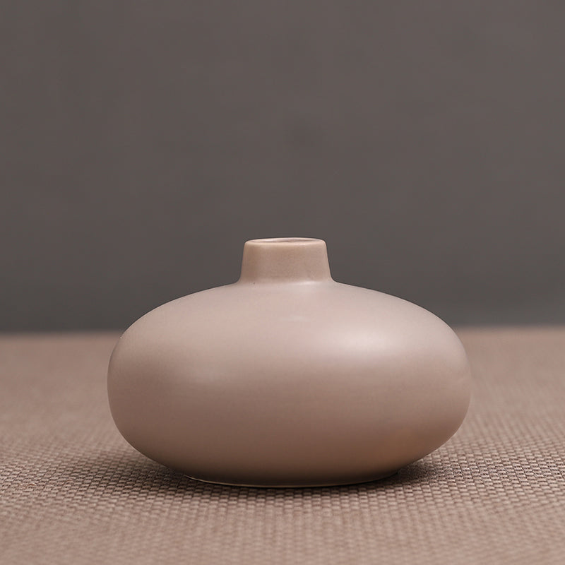 Small oval ceramic vase - 6.2"