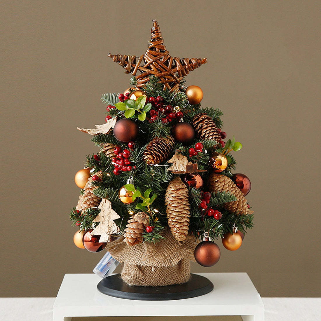 Luxury Artificial Mini Tabletop Christmas Tree with Light - 17.3&