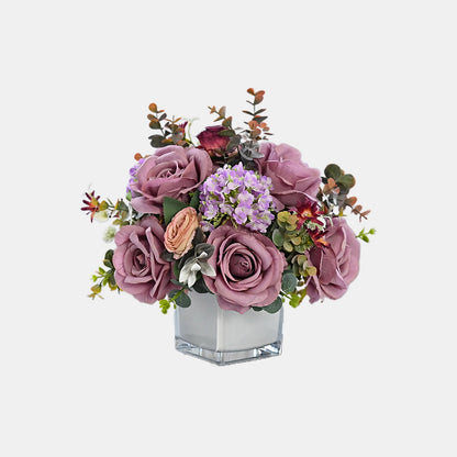 Vintage Lila Rose, Chinesische Rose, Hortensie &amp; Eukalyptusblätter Seidenblumen-Mittelstück - 10,6‘‘